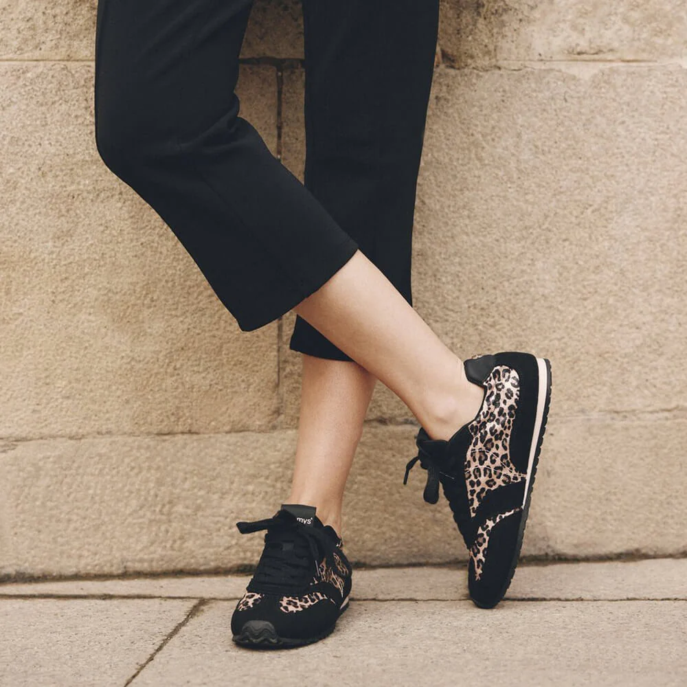 City Frame Sneaker - Image 49