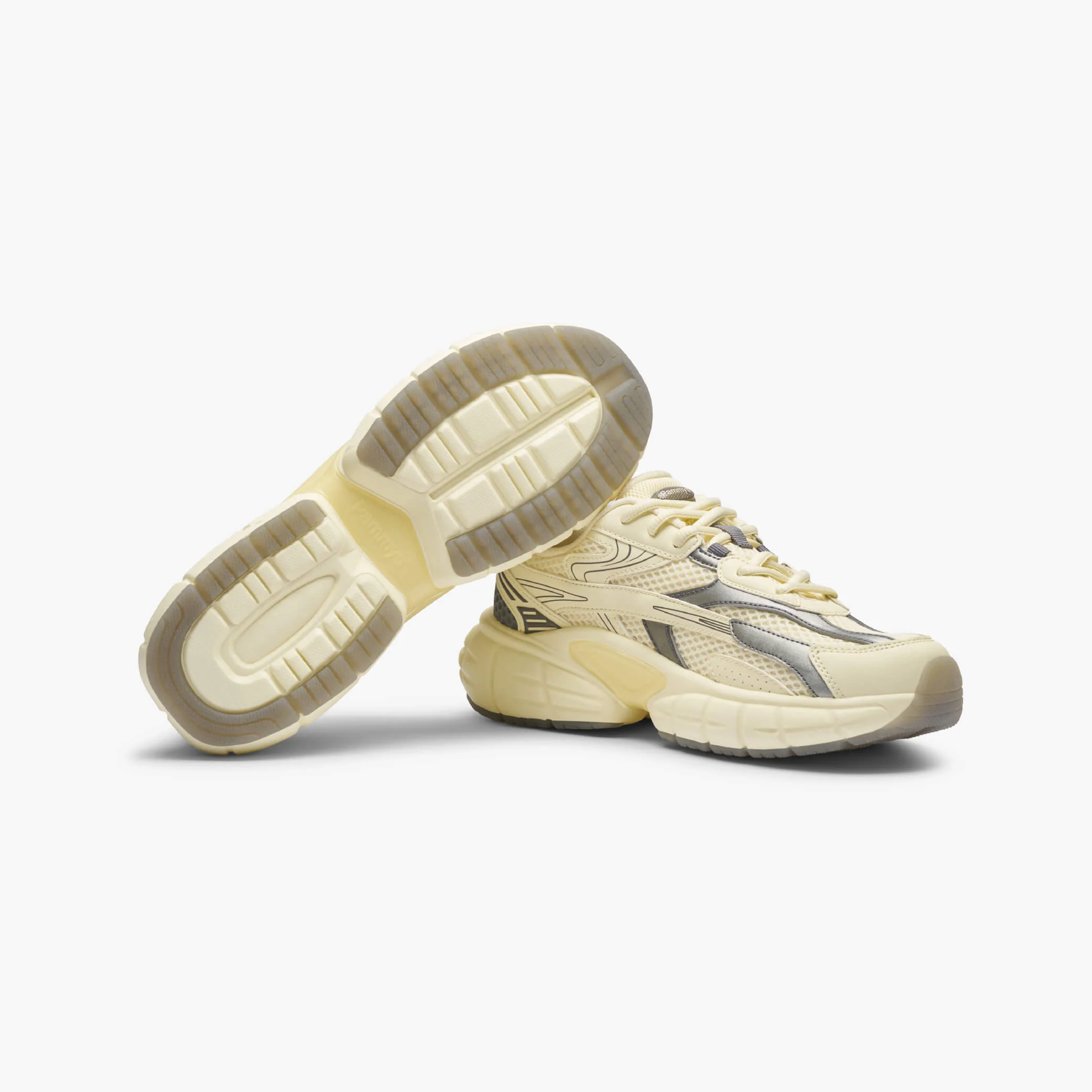 Retro Sneaker 2.0 - Image 27