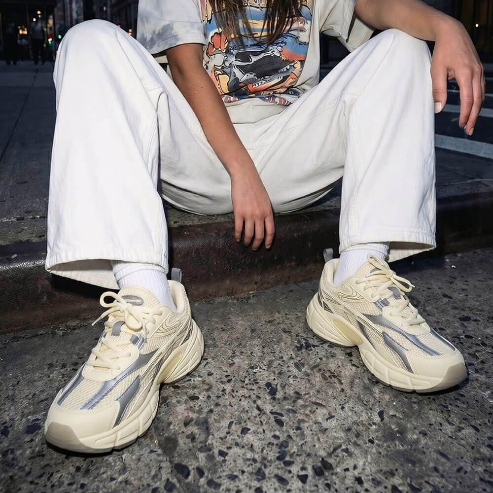 Retro Sneaker 2.0 - Image 32