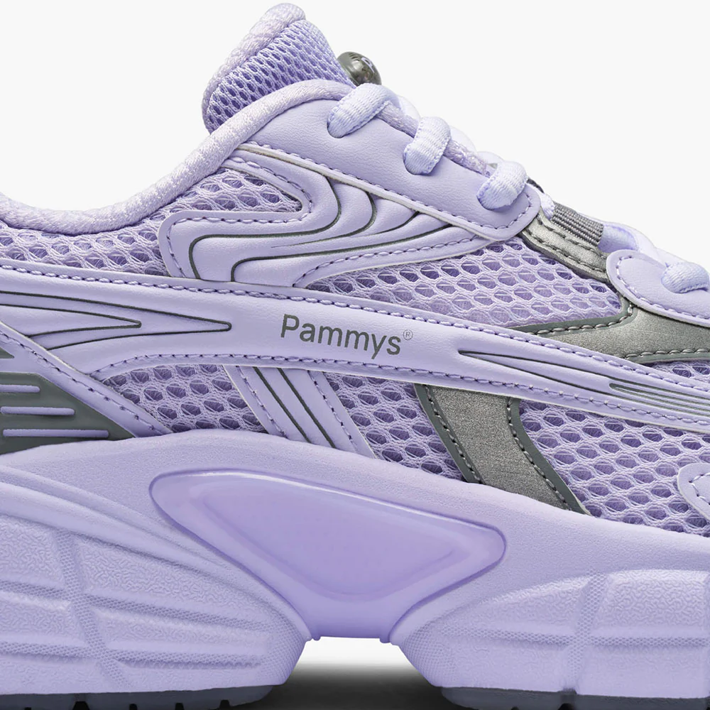 Retro Sneaker 2.0 - Image 39