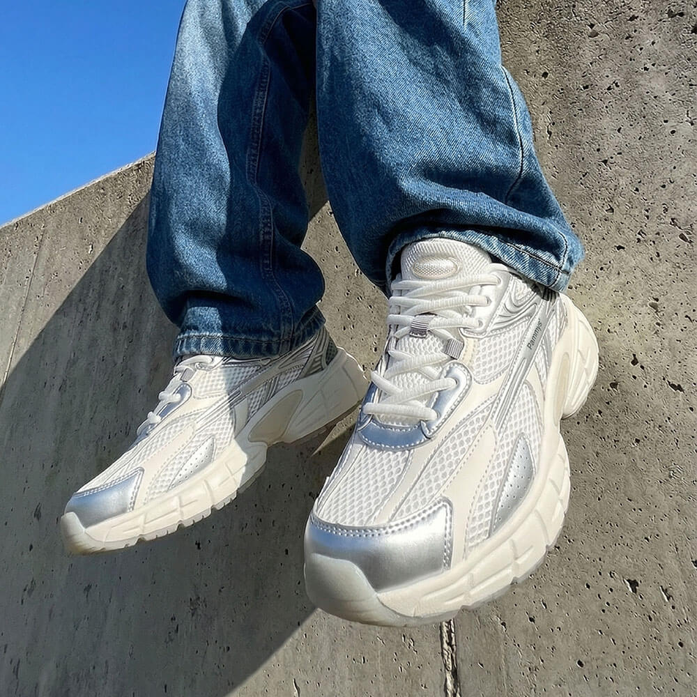 Retro Sneaker 2.0 - Image 55